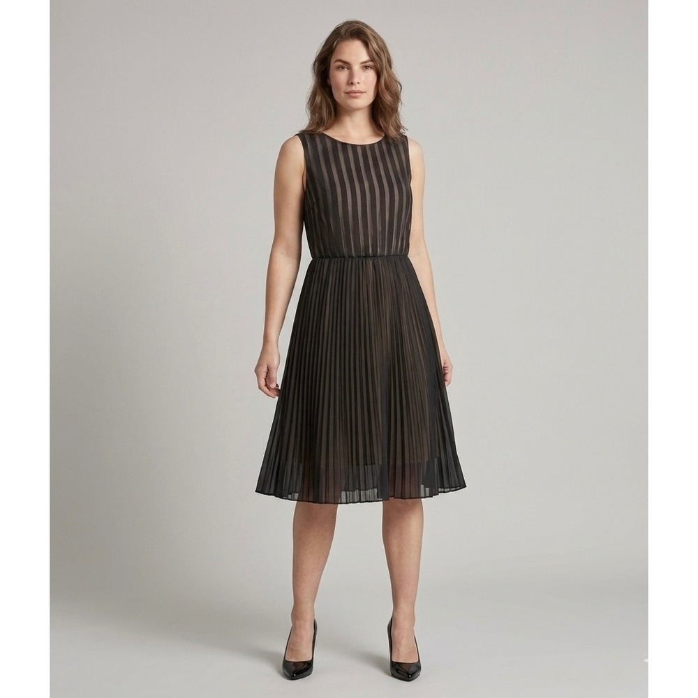 Carolina Herrera $1200 Silk Chiffon Pleated Cocktail Dress Women 10 Black Luxury